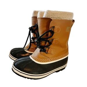 Sorel Brown & Black Insulated Winter Snow Boots sz 3 with logo and Sherpa detail